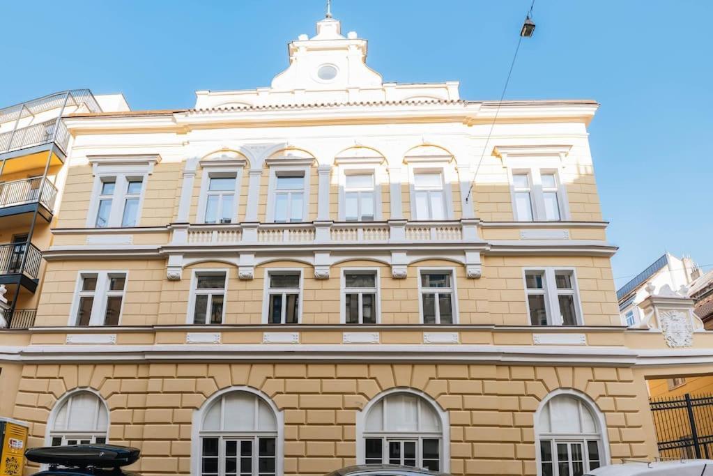 Cavallo Penthouse Xl Balcony City Center * Praga